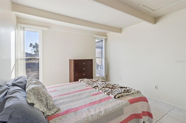 3037 CLUB CIR, Lakeshore, FL 33854