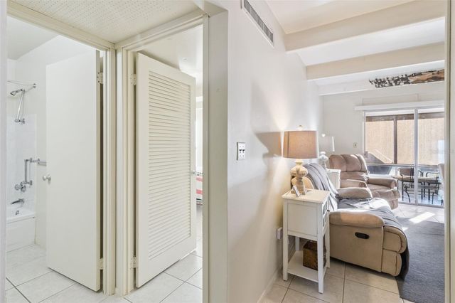 3037 CLUB CIR, Lakeshore, FL 33854