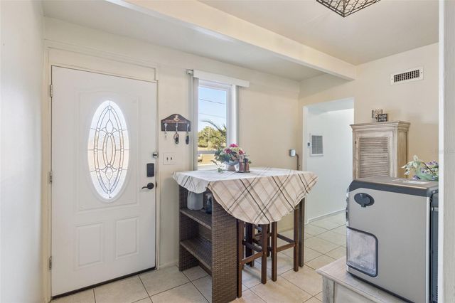 3037 CLUB CIR, Lakeshore, FL 33854