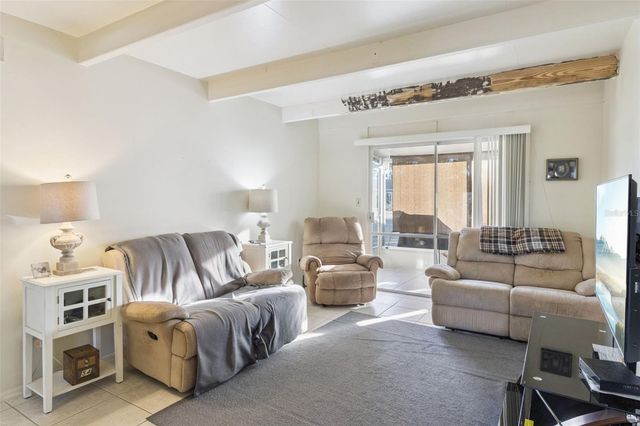 3037 CLUB CIR, Lakeshore, FL 33854