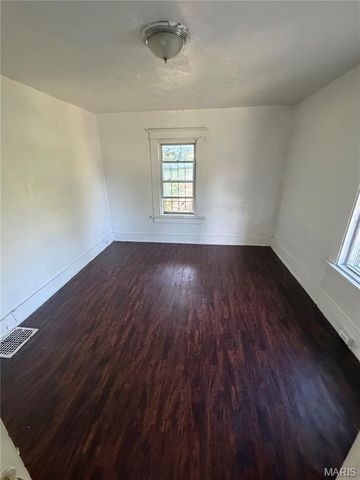 6224 Lexington Avenue, Pine Lawn, MO 63121