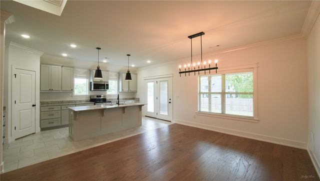 8 McDole Lane, Bella Vista, AR 72715