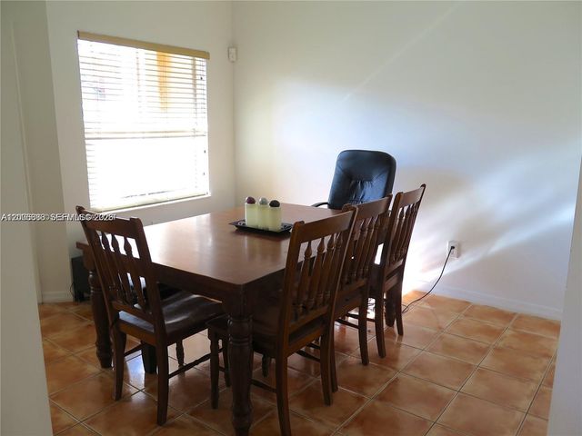 6202 NW 116th Pl 443, Doral, FL 33178