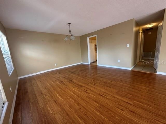 530 N ALEXANDER STREET, Mount Dora, FL 32757