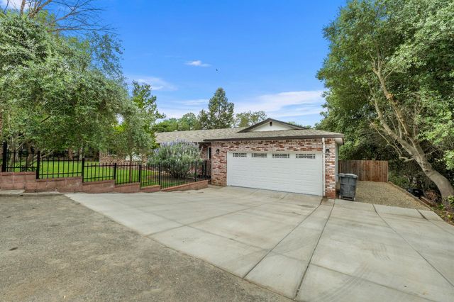 3517 Bajamont Way, Carmichael, CA 95608