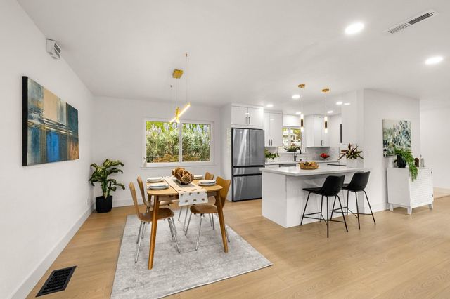 3517 Bajamont Way, Carmichael, CA 95608