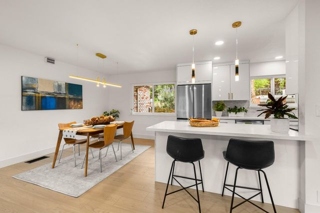 3517 Bajamont Way, Carmichael, CA 95608