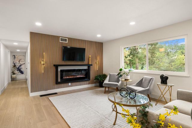 3517 Bajamont Way, Carmichael, CA 95608