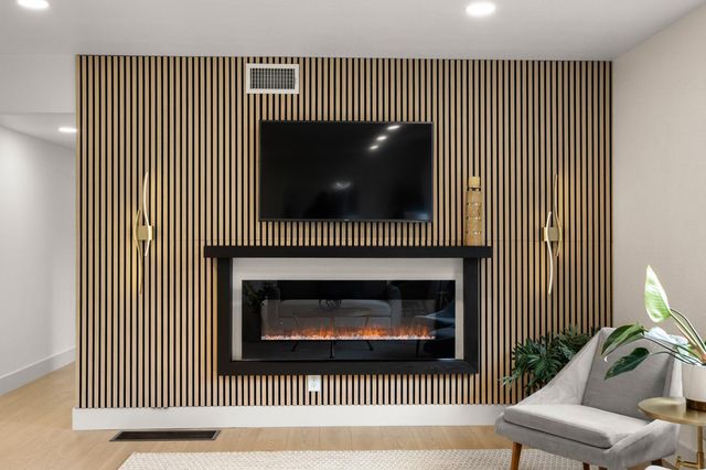 3517 Bajamont Way, Carmichael, CA 95608