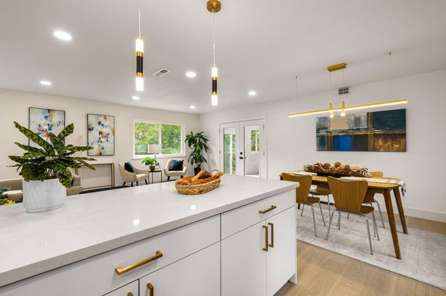 3517 Bajamont Way, Carmichael, CA 95608