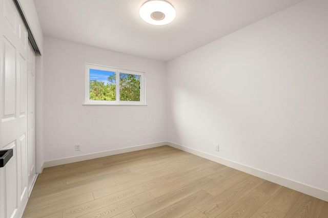 3517 Bajamont Way, Carmichael, CA 95608