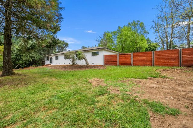 3517 Bajamont Way, Carmichael, CA 95608