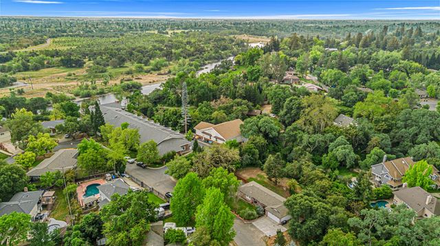 3517 Bajamont Way, Carmichael, CA 95608