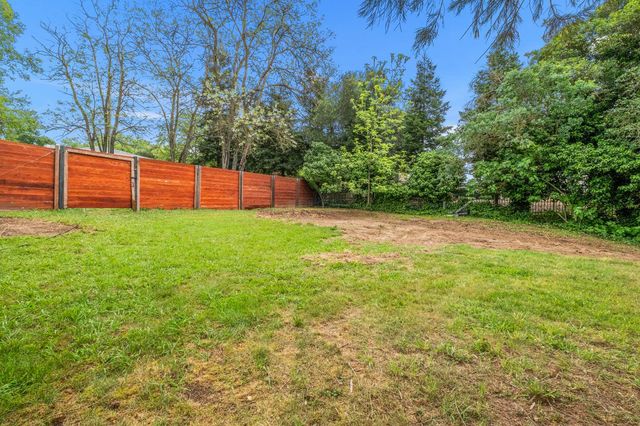 3517 Bajamont Way, Carmichael, CA 95608