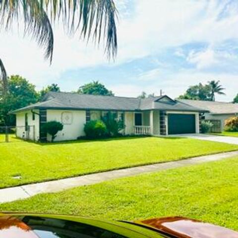 251 Las Palmas Street, Royal Palm Beach, FL 33411