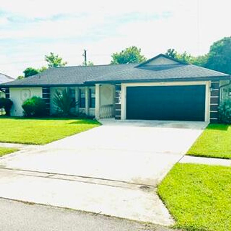 251 Las Palmas Street, Royal Palm Beach, FL 33411