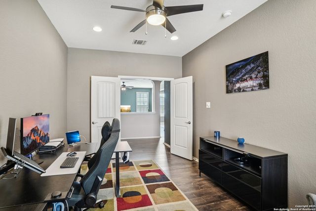 4550 Echo Grove, San Antonio, TX 78259