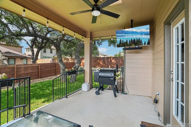 4550 Echo Grove, San Antonio, TX 78259