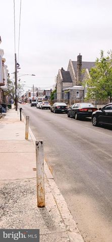 3231 N BAMBREY ST, Philadelphia, PA 19129