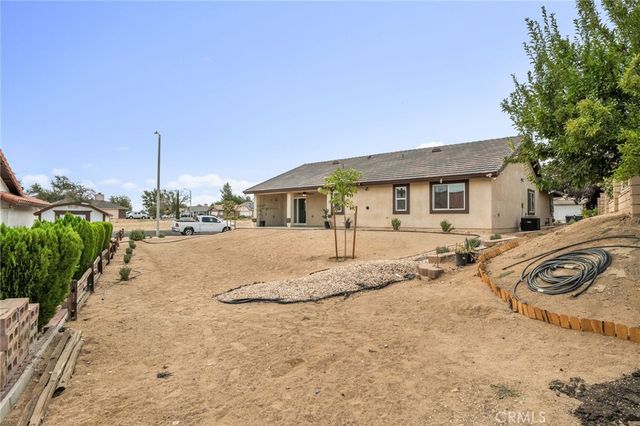 15770 Nassau Drive, Victorville, CA 92395