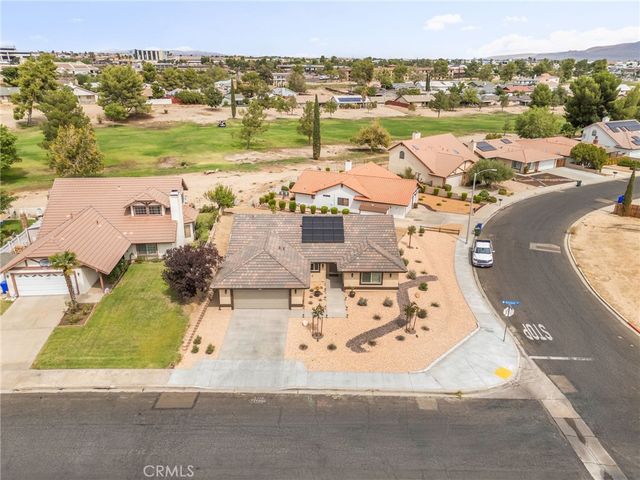 15770 Nassau Drive, Victorville, CA 92395