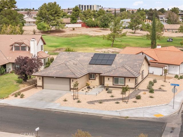 15770 Nassau Drive, Victorville, CA 92395