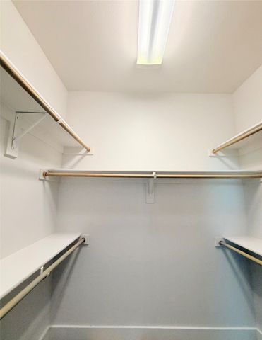 212 Stellariga Place, Dallas, TX 75203