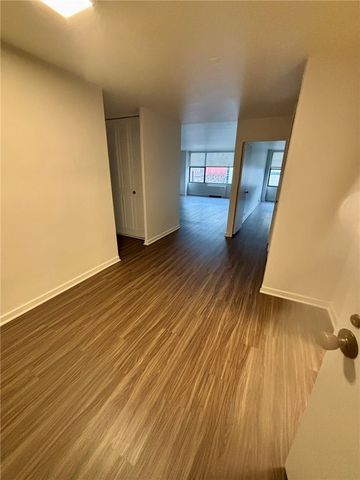 112 Washington Place 8A, Downtown Pgh, PA 15219