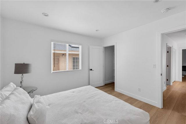 1112 E 102nd Street, Los Angeles, CA 90002