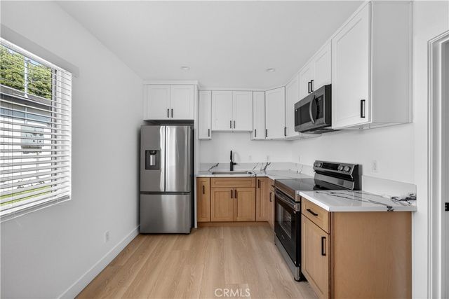 1112 E 102nd Street, Los Angeles, CA 90002