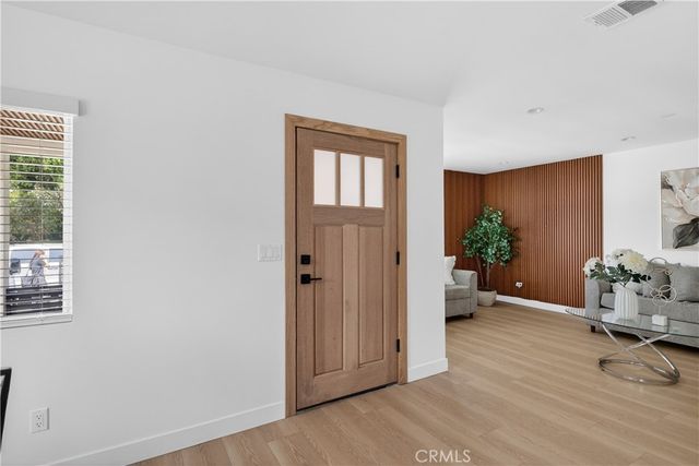 1112 E 102nd Street, Los Angeles, CA 90002