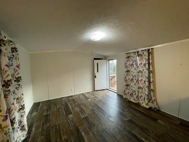 10025 E Hwy 136, Lafayette, GA 30728