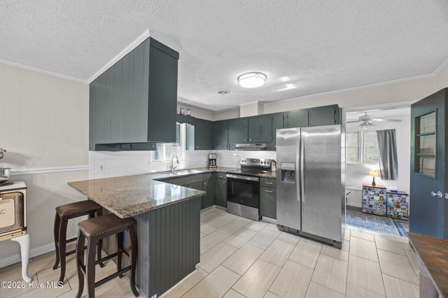 306 Shamrock Drive, Wilmington, NC 28409