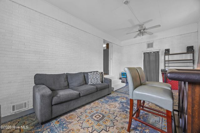 306 Shamrock Drive, Wilmington, NC 28409