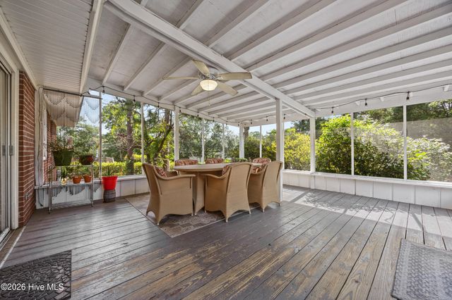 306 Shamrock Drive, Wilmington, NC 28409
