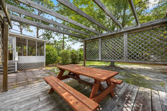 306 Shamrock Drive, Wilmington, NC 28409