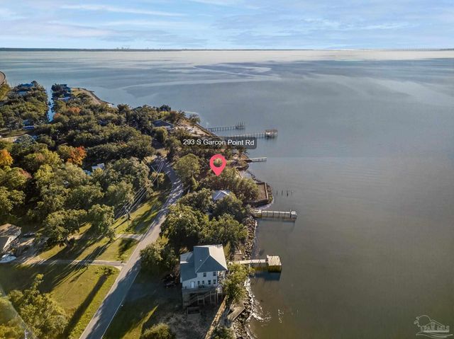 293 S Garcon Point Rd, Milton, FL 32583