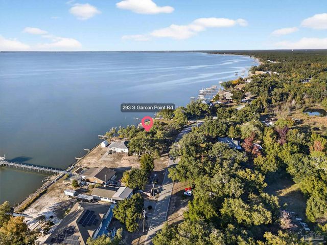293 S Garcon Point Rd, Milton, FL 32583
