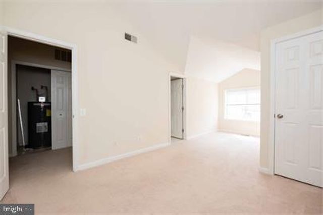 6002 LINCOLNIA RD, Alexandria, VA 22312