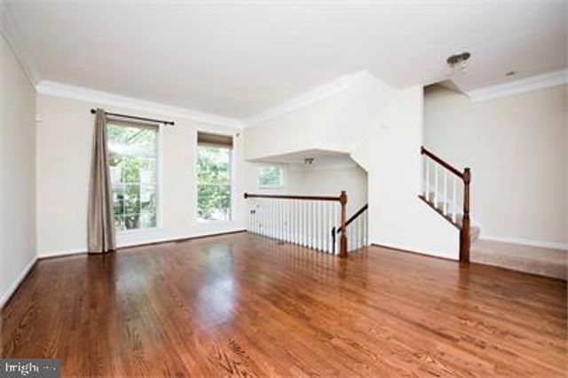 6002 LINCOLNIA RD, Alexandria, VA 22312