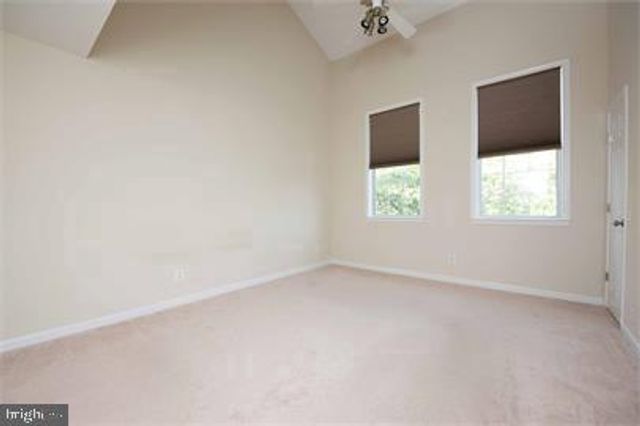 6002 LINCOLNIA RD, Alexandria, VA 22312