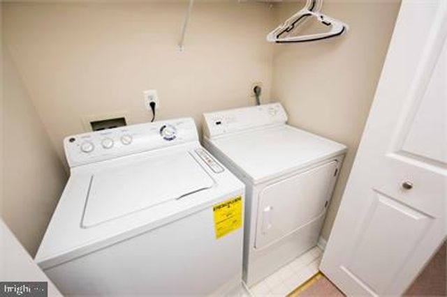 6002 LINCOLNIA RD, Alexandria, VA 22312