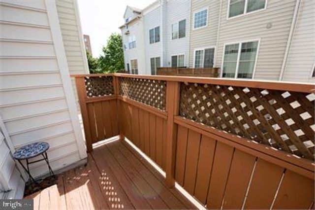 6002 LINCOLNIA RD, Alexandria, VA 22312