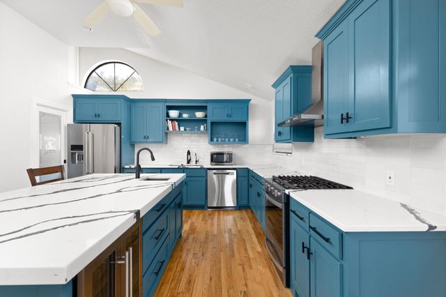 13805 Skyline DR, Austin, TX 78732