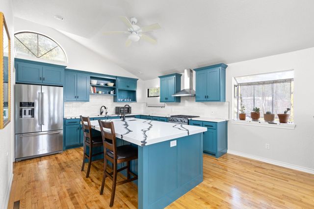 13805 Skyline DR, Austin, TX 78732
