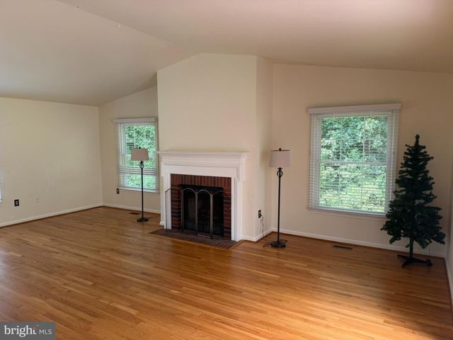 10600 WELLINGTON ST, Fredericksburg, VA 22407