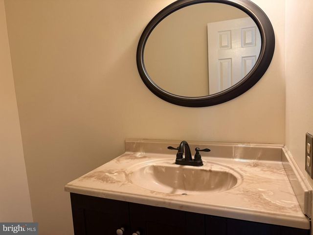 10600 WELLINGTON ST, Fredericksburg, VA 22407