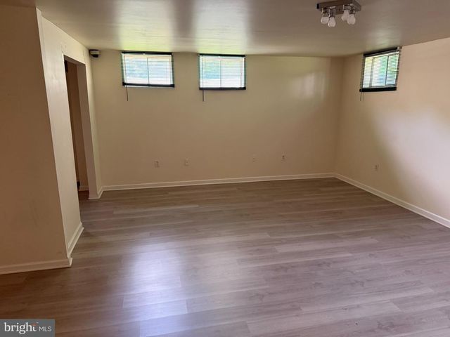 10600 WELLINGTON ST, Fredericksburg, VA 22407