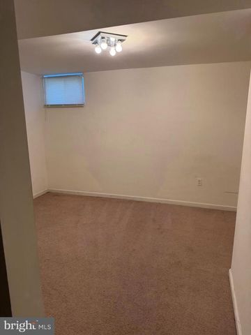10600 WELLINGTON ST, Fredericksburg, VA 22407