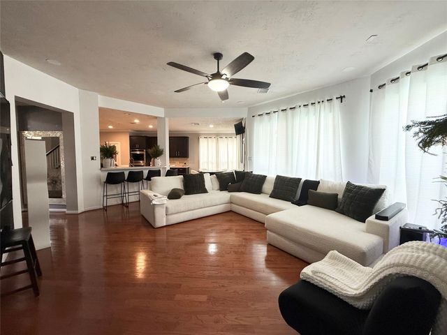8810 Pecan Springs Drive, Houston, TX 77040